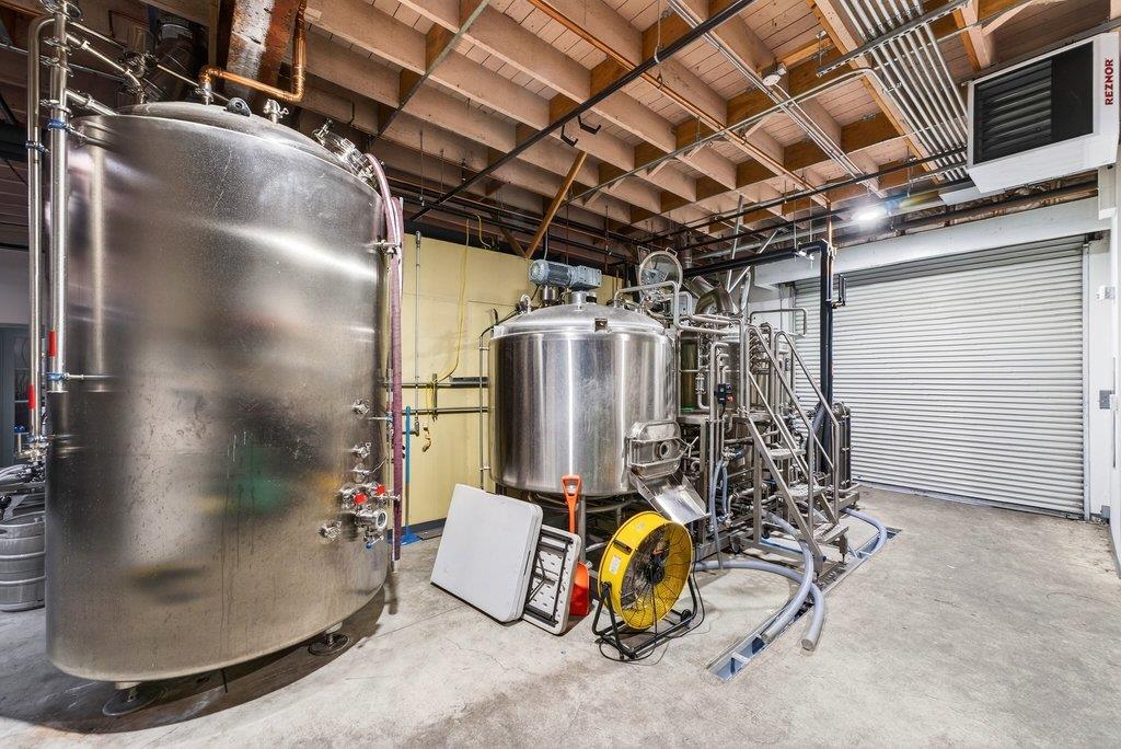 Detail Gallery Image 4 of 46 For 625 Main St, Watsonville,  CA 95076 - – Beds | – Baths