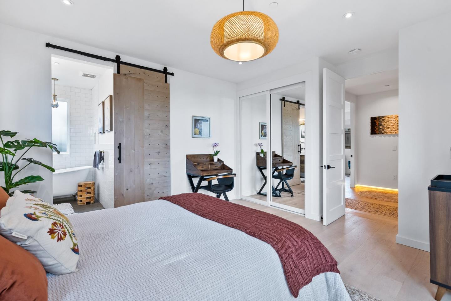 Detail Gallery Image 29 of 100 For 275 Davenport Landing Rd, Davenport,  CA 95017 - 5 Beds | 5/1 Baths