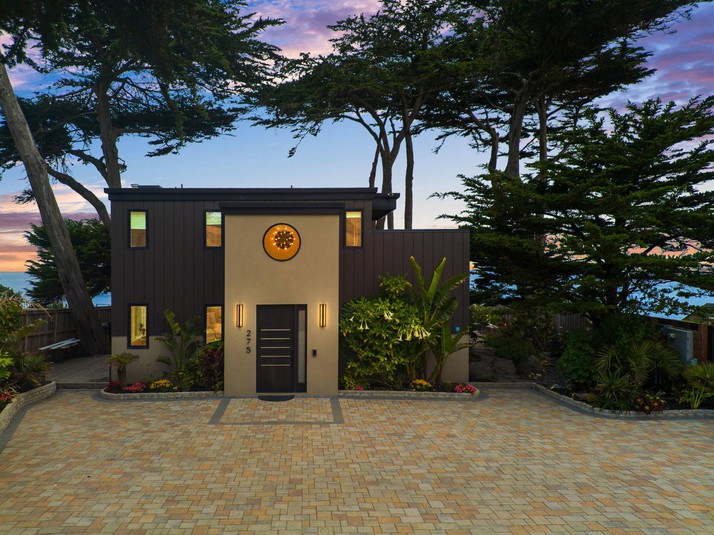 Detail Gallery Image 3 of 100 For 275 Davenport Landing Rd, Davenport,  CA 95017 - 5 Beds | 5/1 Baths