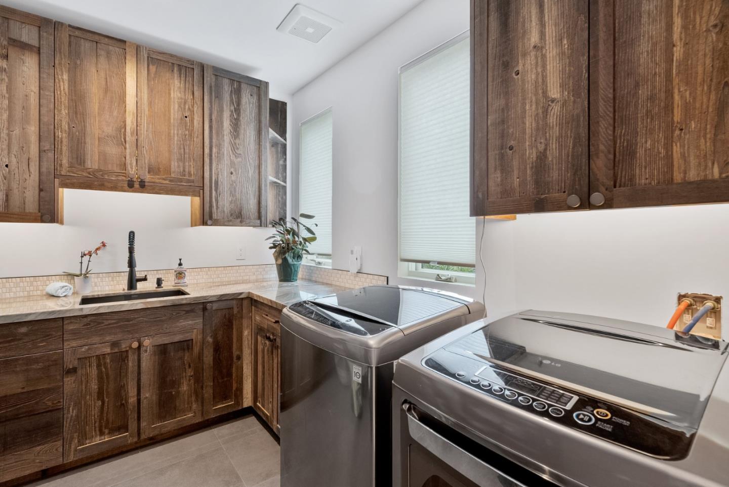 Detail Gallery Image 87 of 100 For 275 Davenport Landing Rd, Davenport,  CA 95017 - 5 Beds | 5/1 Baths