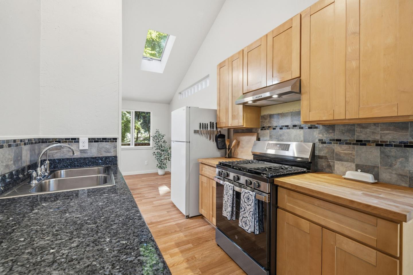 Detail Gallery Image 14 of 38 For 250 Keller Dr, Boulder Creek,  CA 95006 - 2 Beds | 1 Baths