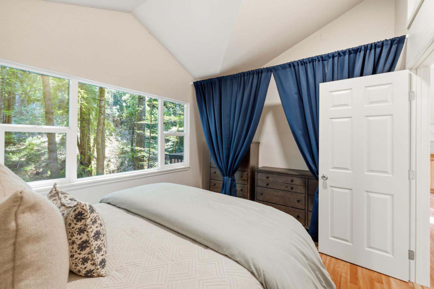 Detail Gallery Image 16 of 38 For 250 Keller Dr, Boulder Creek,  CA 95006 - 2 Beds | 1 Baths