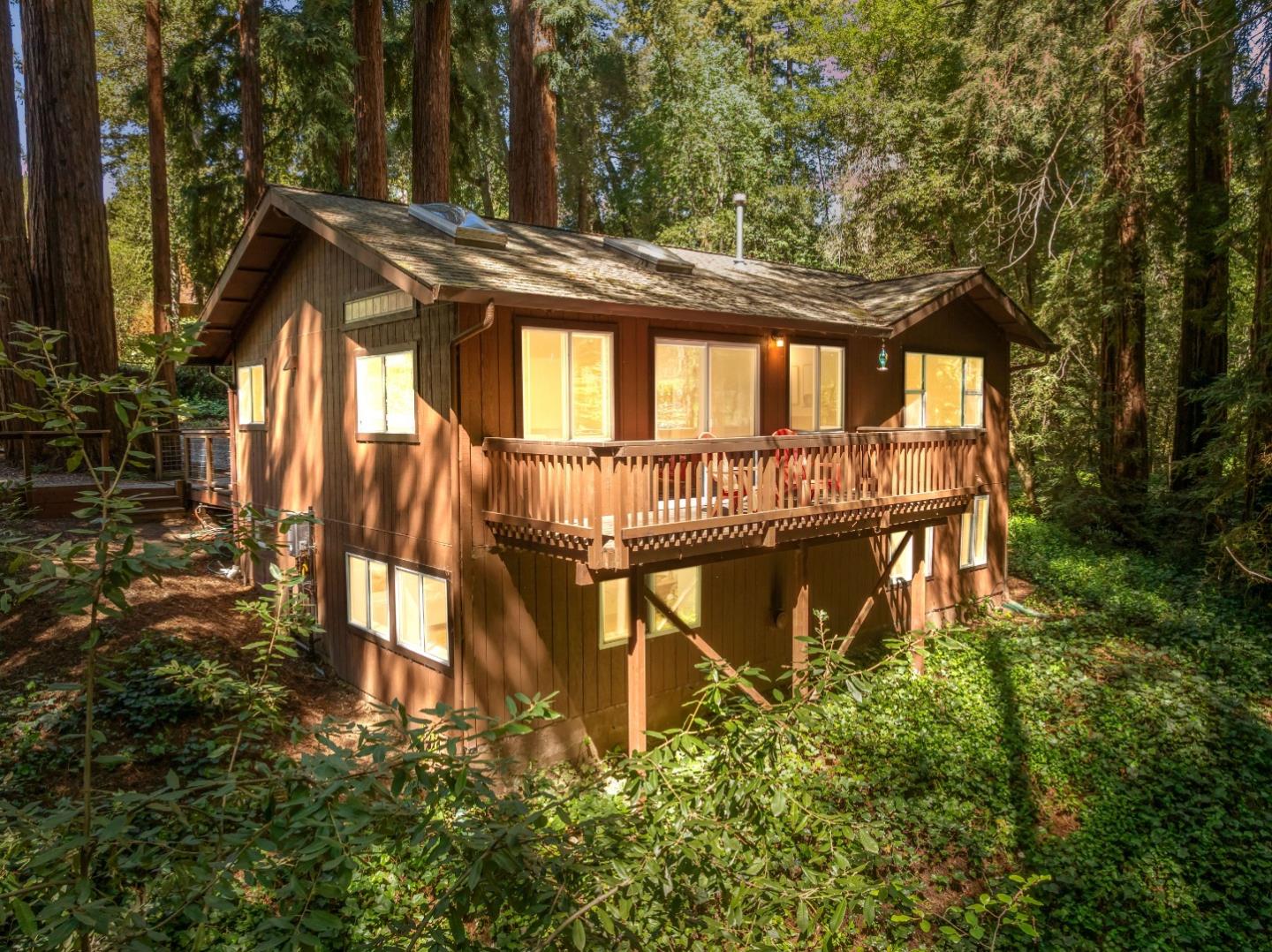 Detail Gallery Image 3 of 38 For 250 Keller Dr, Boulder Creek,  CA 95006 - 2 Beds | 1 Baths