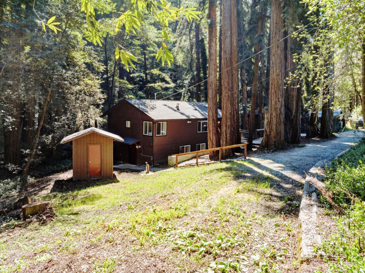 Detail Gallery Image 6 of 38 For 250 Keller Dr, Boulder Creek,  CA 95006 - 2 Beds | 1 Baths