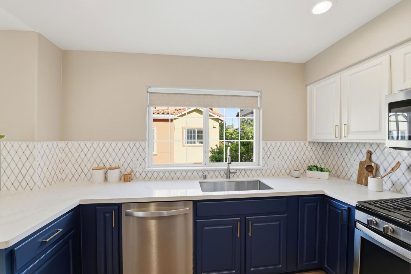 Photo #14: ML82040509 Listing: Photo #14