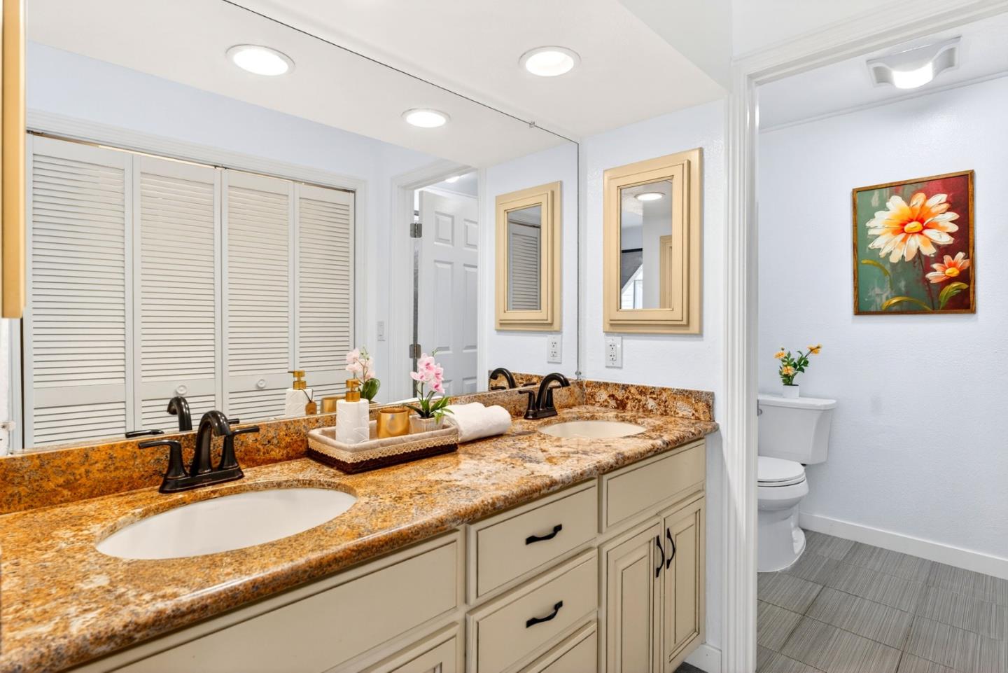 Photo #16: ML82040511 Listing: Photo #16