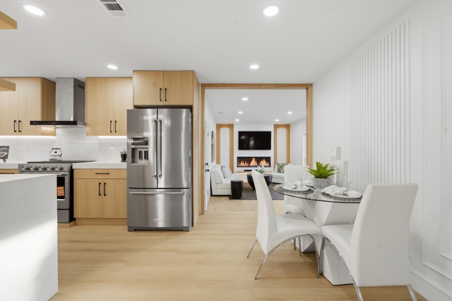 1497 Meadow Glen Way, San Jose, CA, 95121