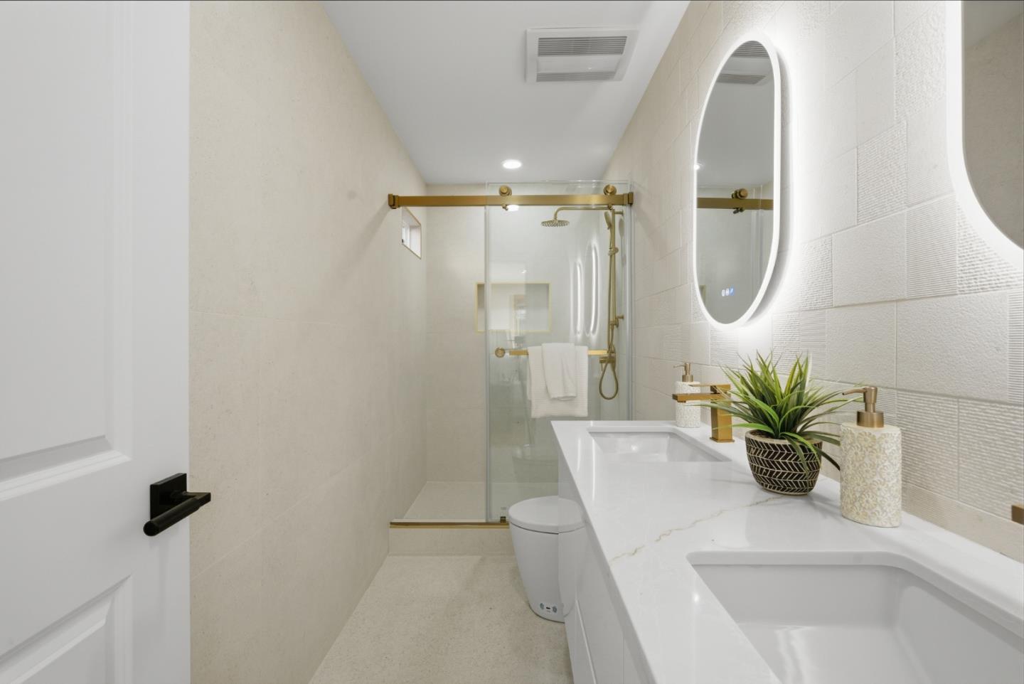 Detail Gallery Image 26 of 47 For 1497 Meadow Glen Way, San Jose,  CA 95121 - 3 Beds | 2 Baths