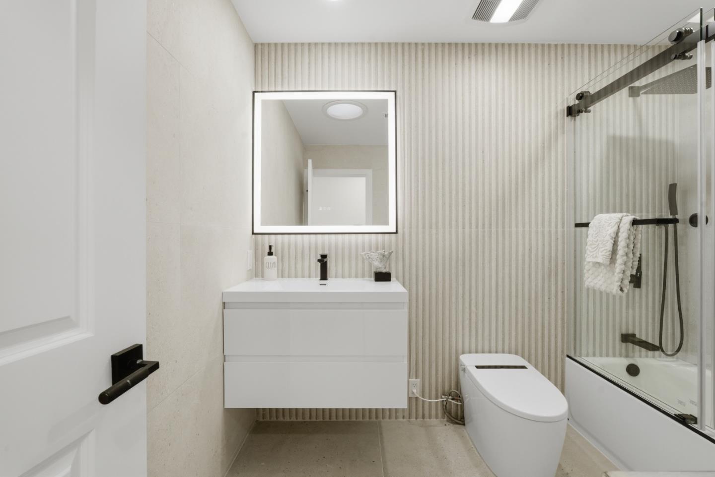 Detail Gallery Image 30 of 47 For 1497 Meadow Glen Way, San Jose,  CA 95121 - 3 Beds | 2 Baths