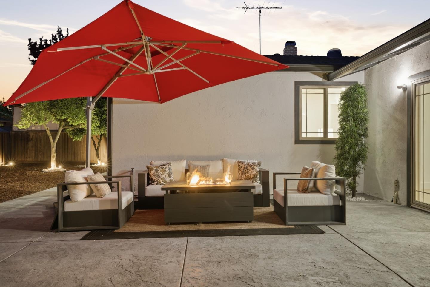 Detail Gallery Image 42 of 47 For 1497 Meadow Glen Way, San Jose,  CA 95121 - 3 Beds | 2 Baths