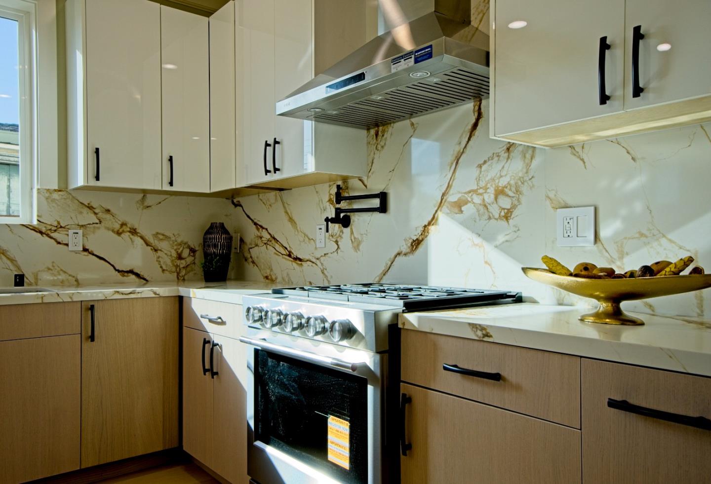 Detail Gallery Image 20 of 43 For 2475 Moraine Dr, Santa Clara,  CA 95051 - 4 Beds | 3 Baths