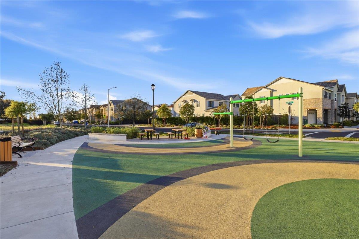 Detail Gallery Image 131 of 143 For 39502 S Darner Dr, Newark,  CA 94560 - 5 Beds | 3/1 Baths