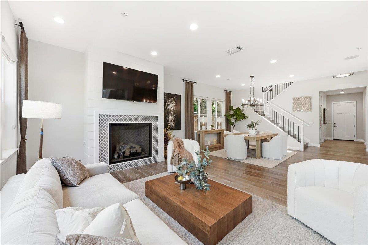 Detail Gallery Image 20 of 143 For 39502 S Darner Dr, Newark,  CA 94560 - 5 Beds | 3/1 Baths