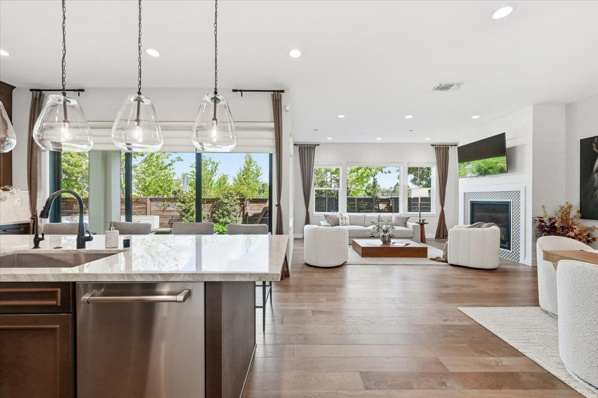 Detail Gallery Image 34 of 143 For 39502 S Darner Dr, Newark,  CA 94560 - 5 Beds | 3/1 Baths