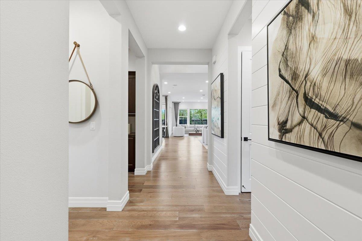 Detail Gallery Image 4 of 143 For 39502 S Darner Dr, Newark,  CA 94560 - 5 Beds | 3/1 Baths