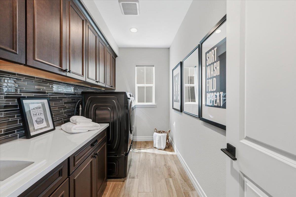 Detail Gallery Image 42 of 143 For 39502 S Darner Dr, Newark,  CA 94560 - 5 Beds | 3/1 Baths