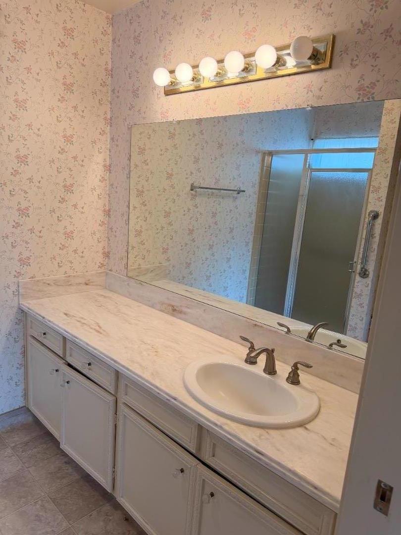 Detail Gallery Image 12 of 34 For 1031 Mount Darwin Dr, San Jose,  CA 95120 - 5 Beds | 2/1 Baths