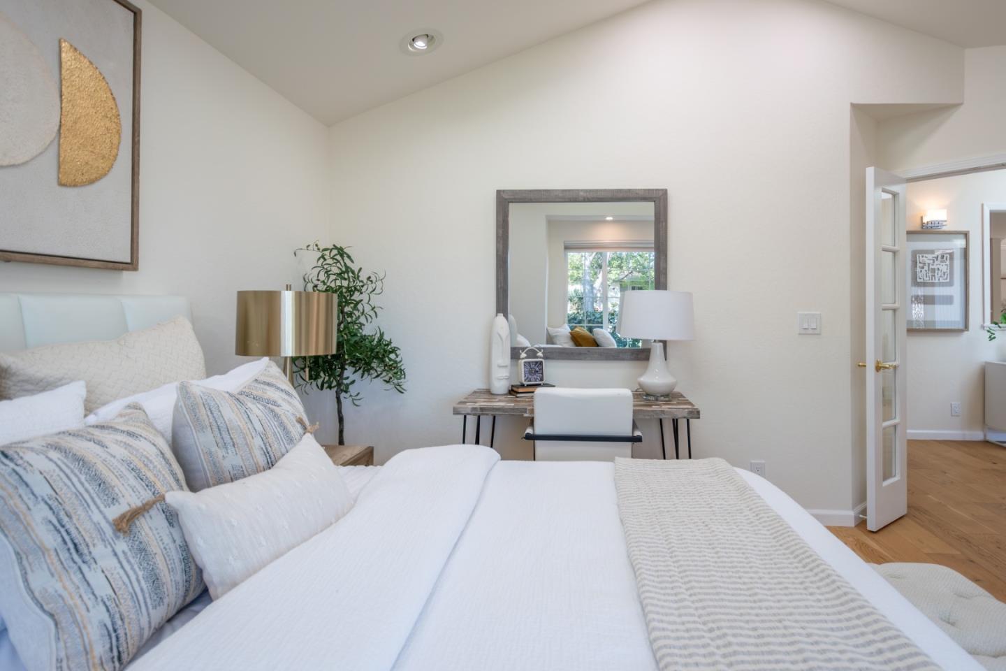 Detail Gallery Image 27 of 47 For 1117 Greenbriar Ave, San Jose,  CA 95128 - 4 Beds | 2 Baths