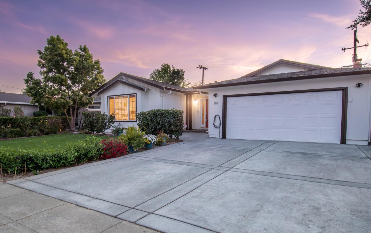 Detail Gallery Image 38 of 47 For 1117 Greenbriar Ave, San Jose,  CA 95128 - 4 Beds | 2 Baths