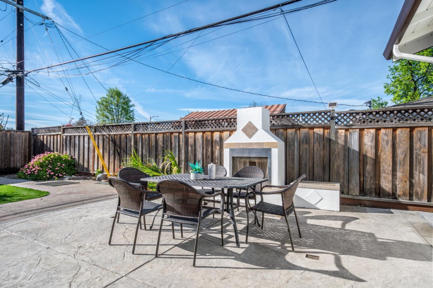 Detail Gallery Image 42 of 47 For 1117 Greenbriar Ave, San Jose,  CA 95128 - 4 Beds | 2 Baths