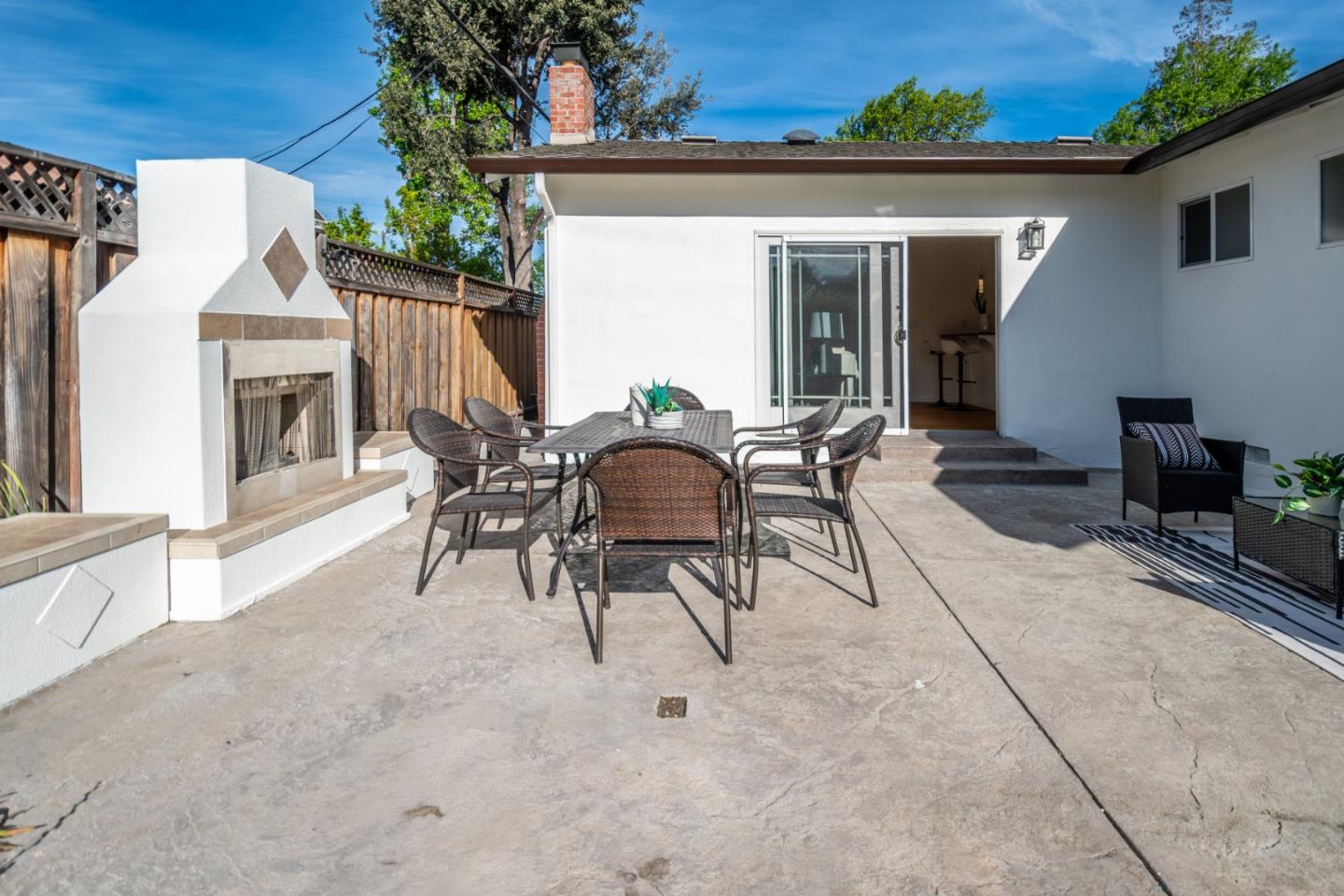 Detail Gallery Image 44 of 47 For 1117 Greenbriar Ave, San Jose,  CA 95128 - 4 Beds | 2 Baths