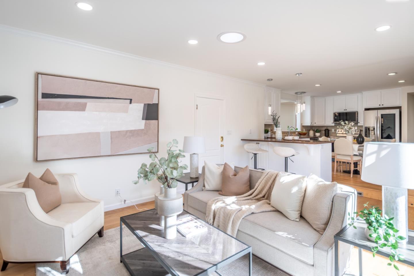 Detail Gallery Image 8 of 47 For 1117 Greenbriar Ave, San Jose,  CA 95128 - 4 Beds | 2 Baths