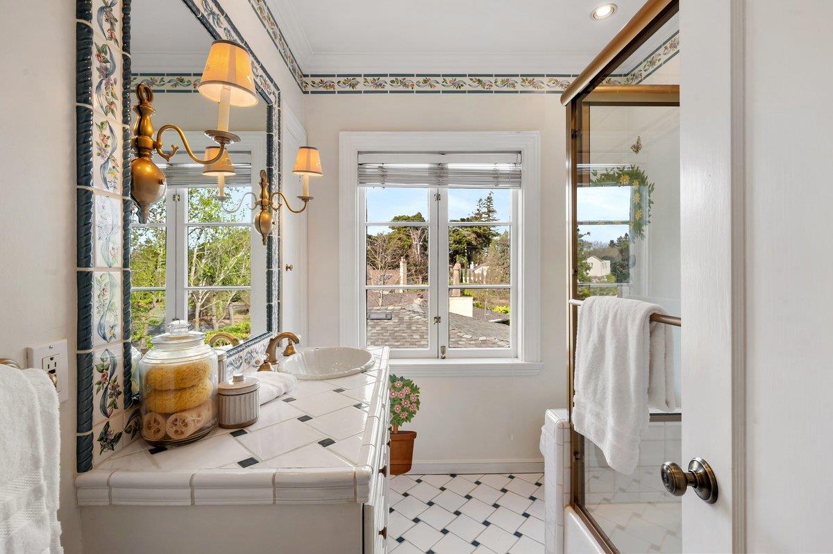 Detail Gallery Image 46 of 69 For 526 W Poplar Ave, San Mateo,  CA 94402 - 3 Beds | 2/1 Baths