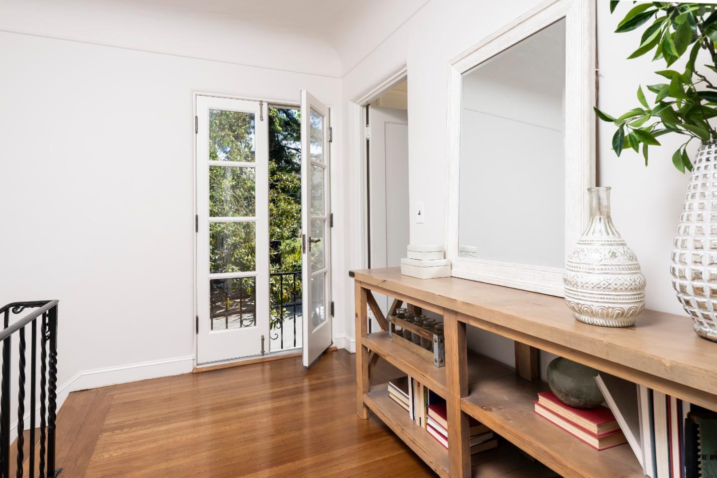 Detail Gallery Image 76 of 84 For 526 W Poplar Ave, San Mateo,  CA 94402 - 3 Beds | 2/1 Baths