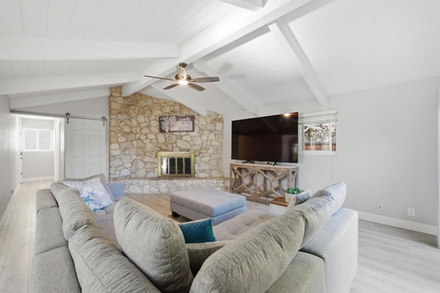 Detail Gallery Image 33 of 64 For 7390 Miller Ave, Gilroy,  CA 95020 - 5 Beds | 3 Baths