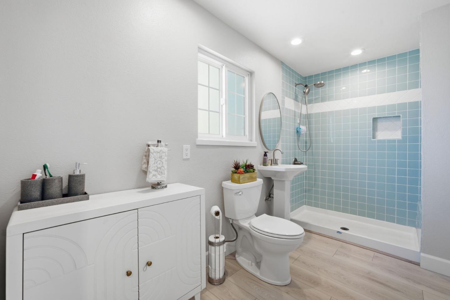 Detail Gallery Image 37 of 64 For 7390 Miller Ave, Gilroy,  CA 95020 - 5 Beds | 3 Baths