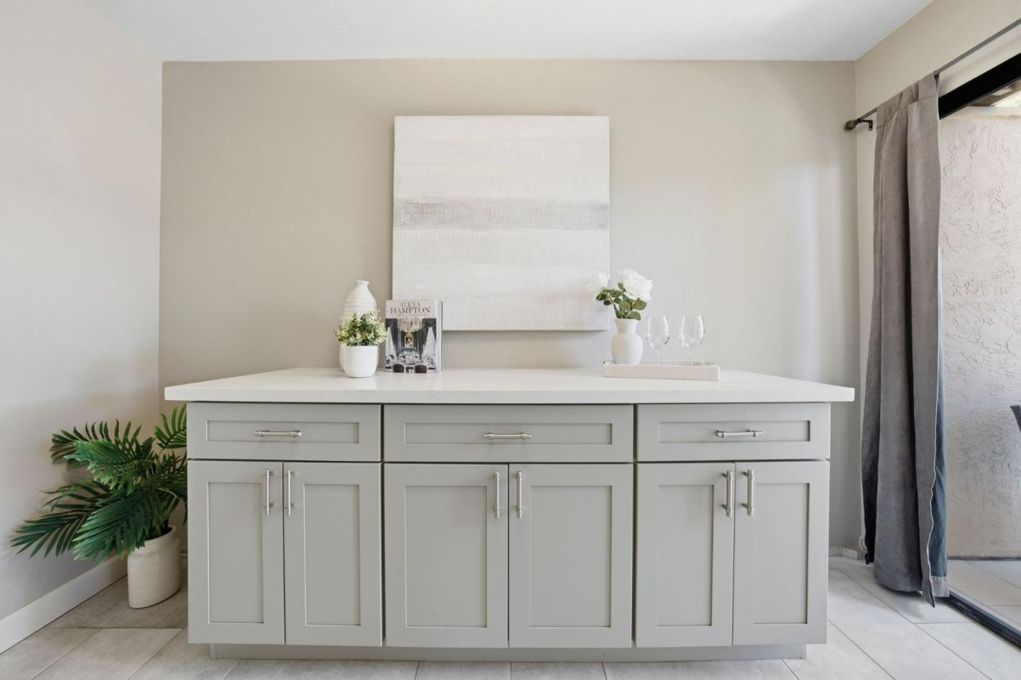 Detail Gallery Image 12 of 28 For 539 Blue Jay Dr, Hayward,  CA 94544 - 3 Beds | 2/1 Baths