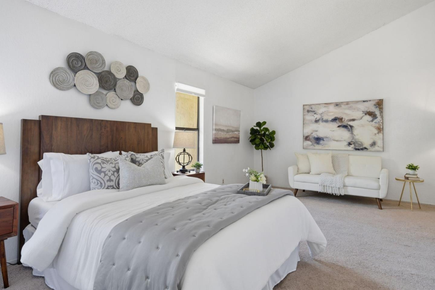 Detail Gallery Image 15 of 28 For 539 Blue Jay Dr, Hayward,  CA 94544 - 3 Beds | 2/1 Baths