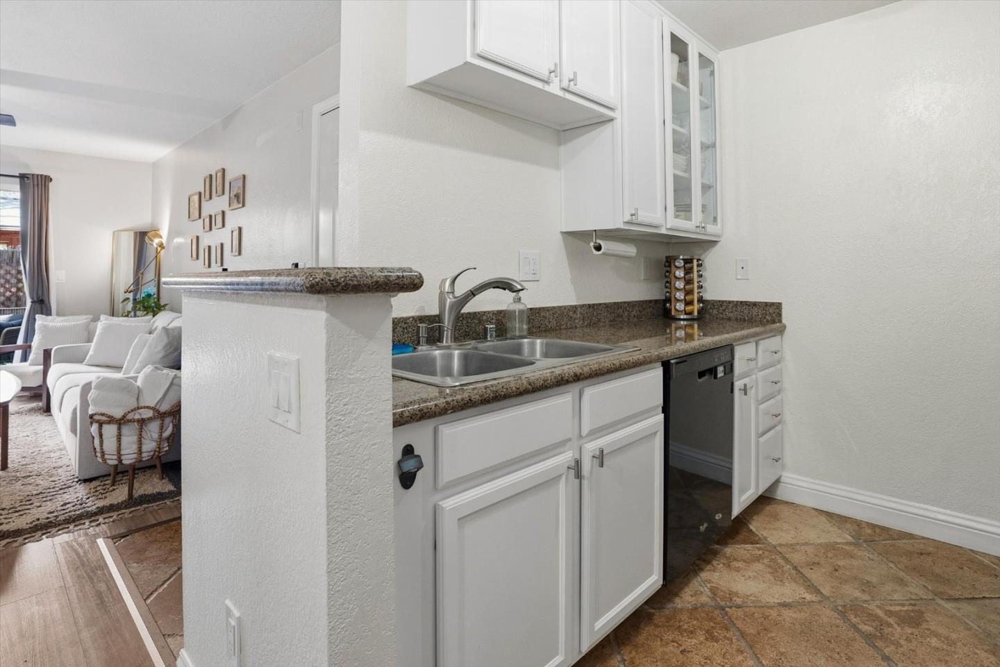 Photo #17: ML82040524 Listing: Photo #17