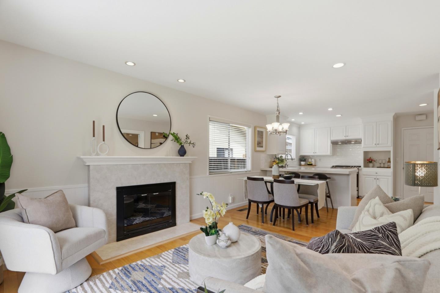 Detail Gallery Image 14 of 68 For 1557 Murre Ln, Sunnyvale,  CA 94087 - 3 Beds | 2 Baths