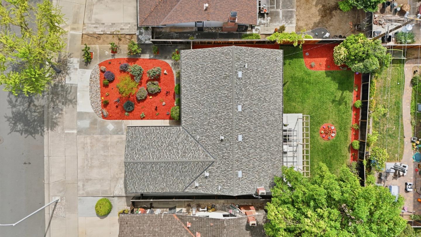 Detail Gallery Image 59 of 68 For 1557 Murre Ln, Sunnyvale,  CA 94087 - 3 Beds | 2 Baths