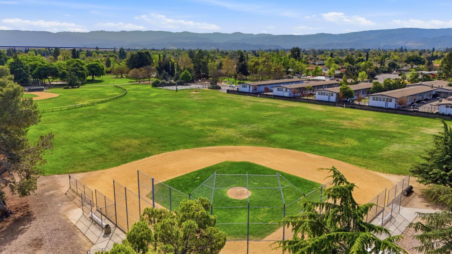 Detail Gallery Image 67 of 68 For 1557 Murre Ln, Sunnyvale,  CA 94087 - 3 Beds | 2 Baths