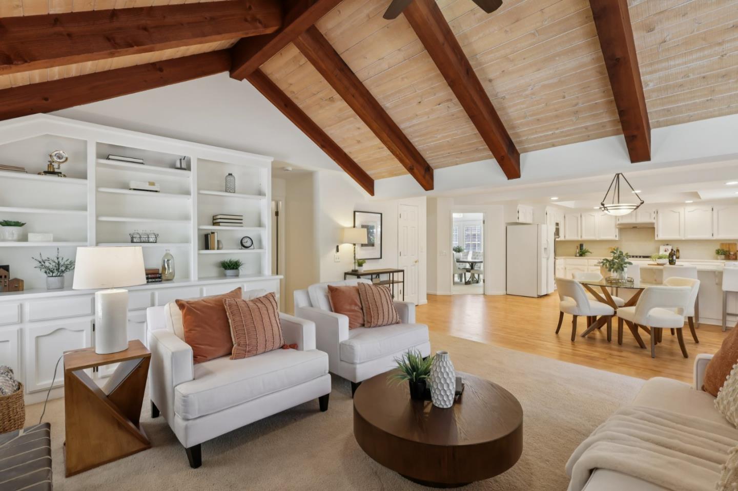 Detail Gallery Image 22 of 59 For 955 La Vista, Morgan Hill,  CA 95037 - 5 Beds | 3 Baths