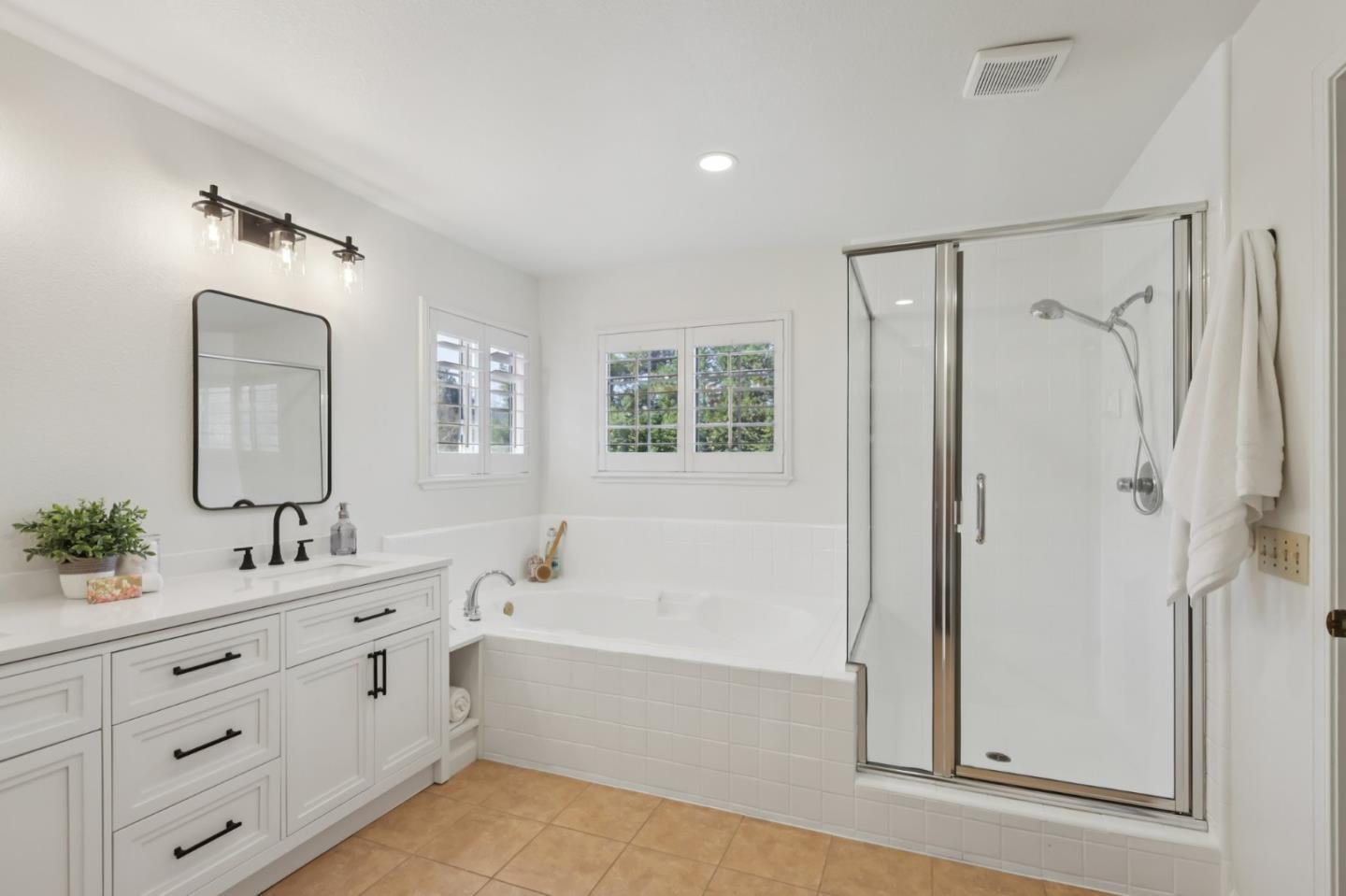 Detail Gallery Image 29 of 59 For 955 La Vista, Morgan Hill,  CA 95037 - 5 Beds | 3 Baths