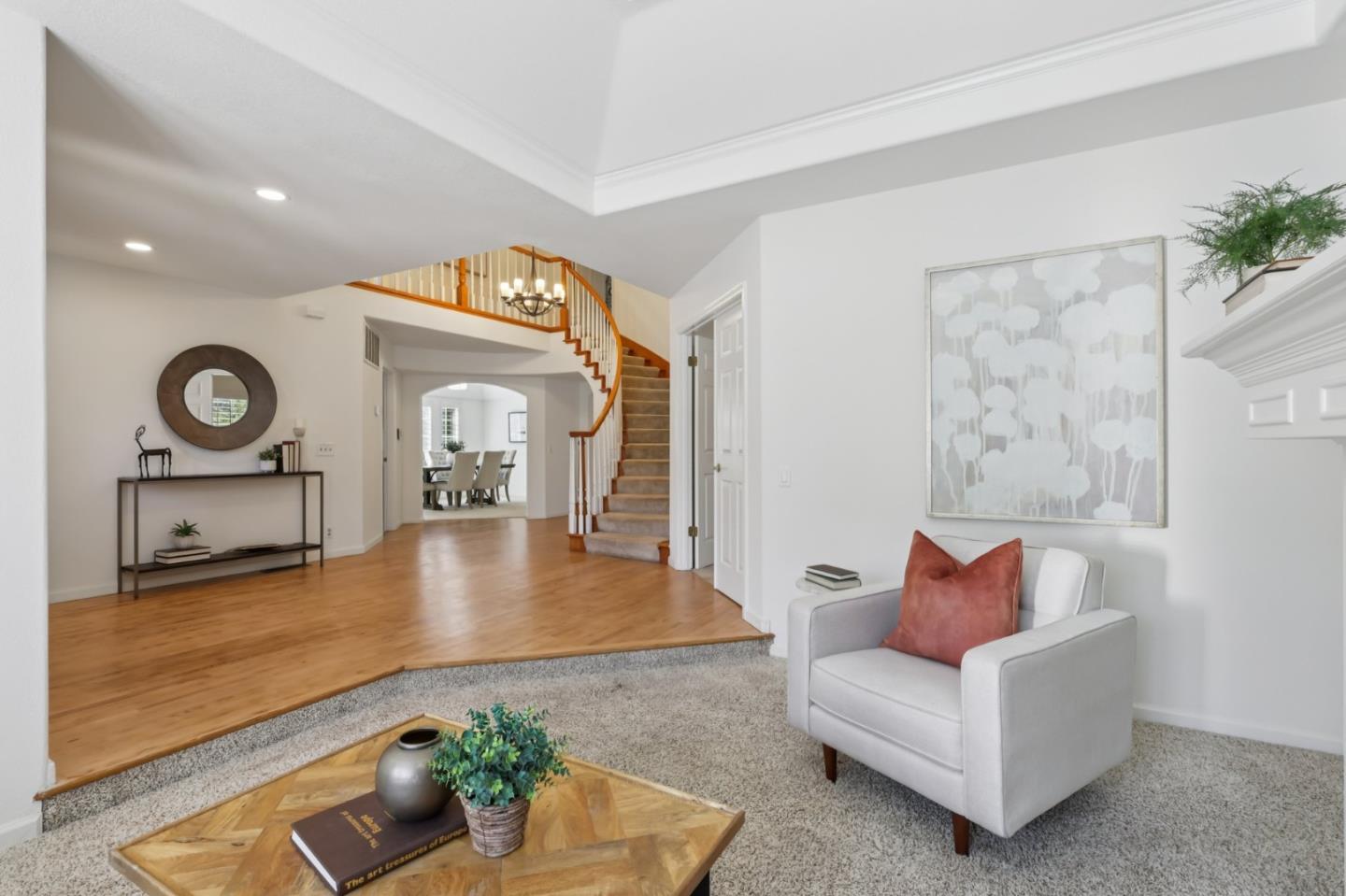 Detail Gallery Image 8 of 59 For 955 La Vista, Morgan Hill,  CA 95037 - 5 Beds | 3 Baths