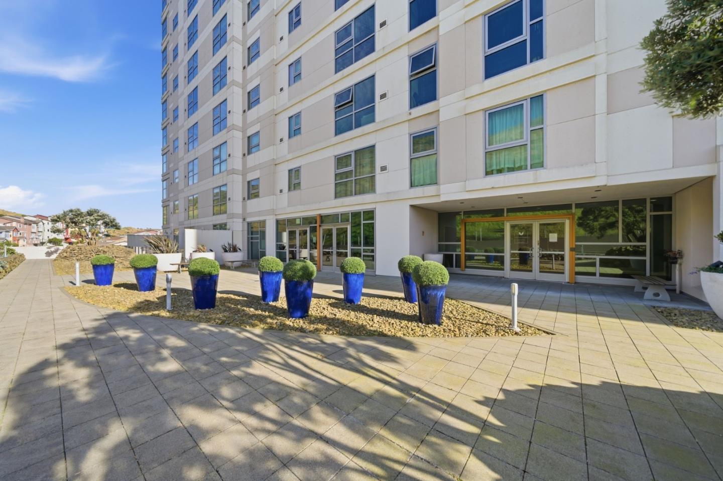 Detail Gallery Image 39 of 50 For 1 Mandalay Pl #1011,  South San Francisco,  CA 94080 - 2 Beds | 2 Baths