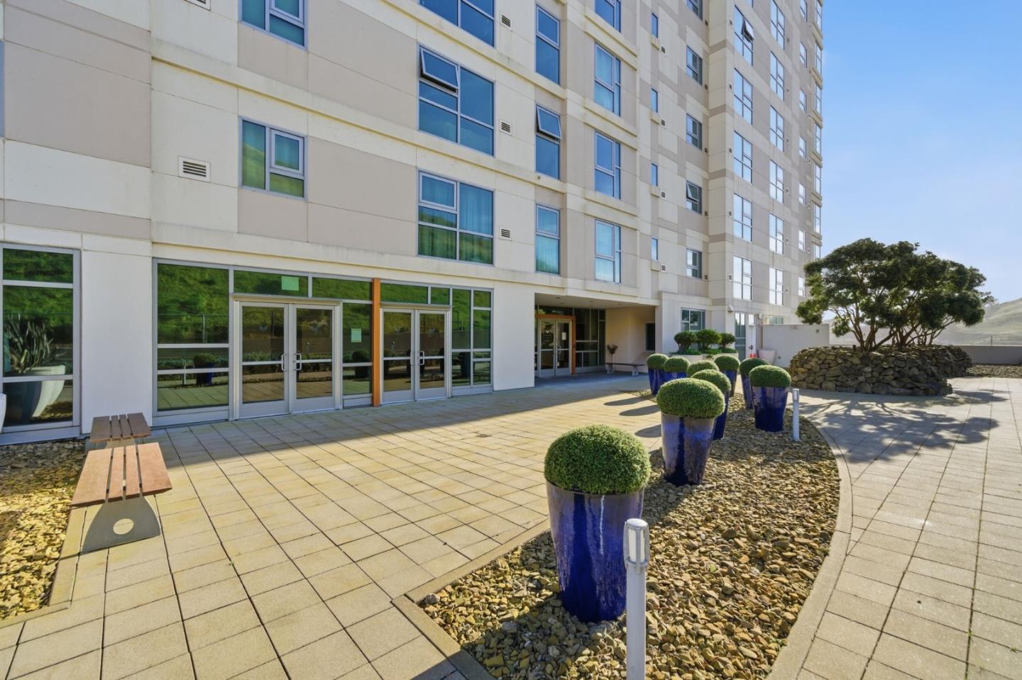 Detail Gallery Image 40 of 50 For 1 Mandalay Pl #1011,  South San Francisco,  CA 94080 - 2 Beds | 2 Baths