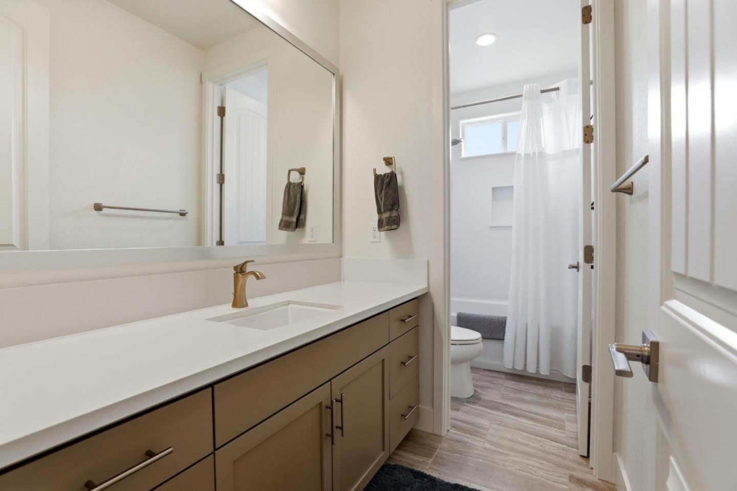 Detail Gallery Image 23 of 41 For 486 Lassen Way, Marina,  CA 93933 - 4 Beds | 3/1 Baths