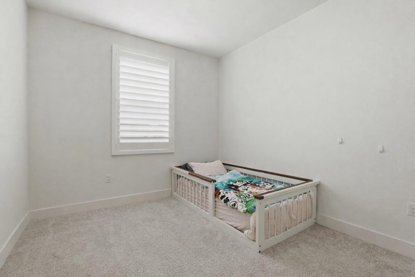 Detail Gallery Image 32 of 41 For 486 Lassen Way, Marina,  CA 93933 - 4 Beds | 3/1 Baths