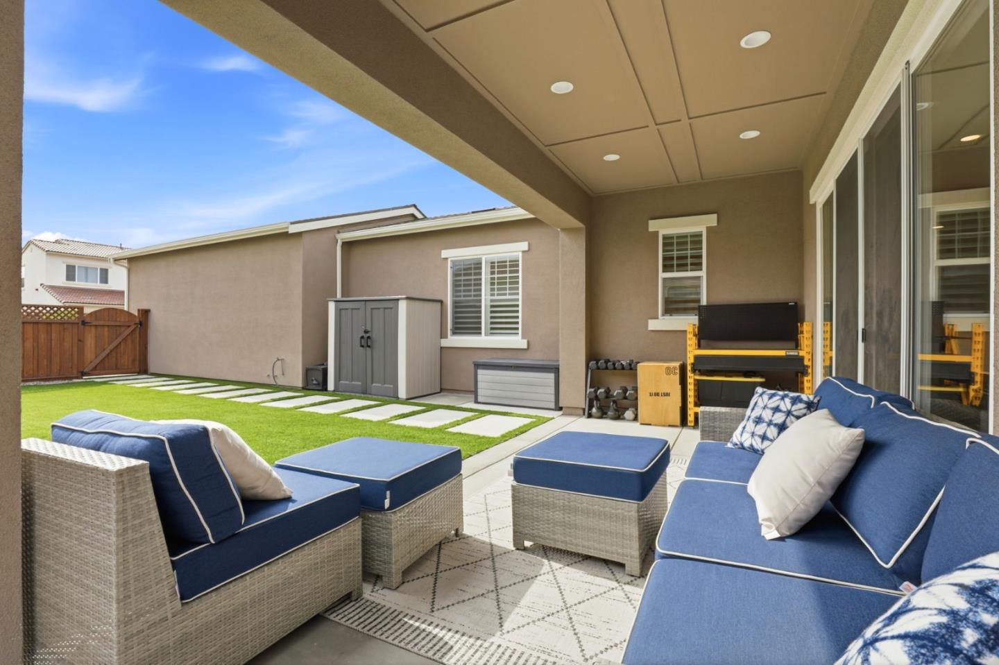 Detail Gallery Image 35 of 41 For 486 Lassen Way, Marina,  CA 93933 - 4 Beds | 3/1 Baths