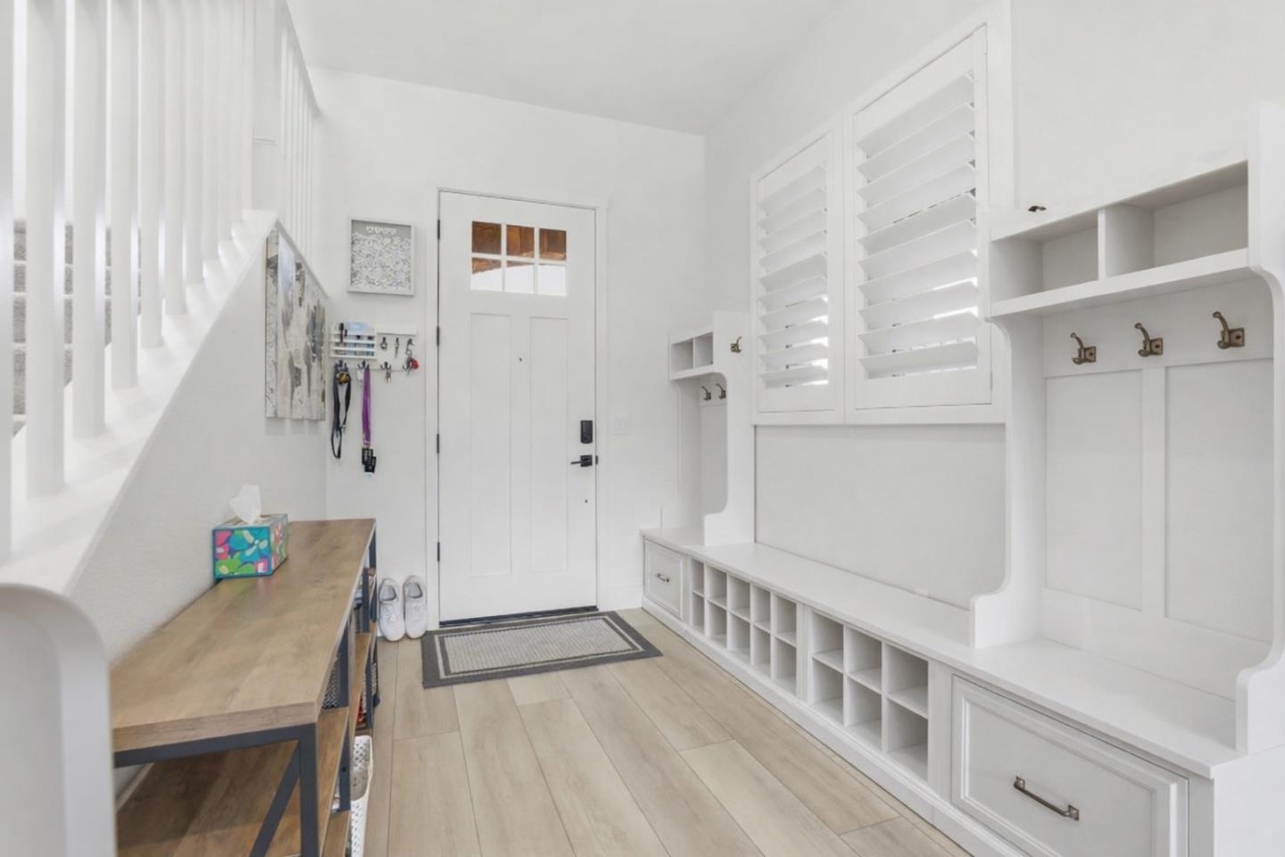 Detail Gallery Image 6 of 41 For 486 Lassen Way, Marina,  CA 93933 - 4 Beds | 3/1 Baths