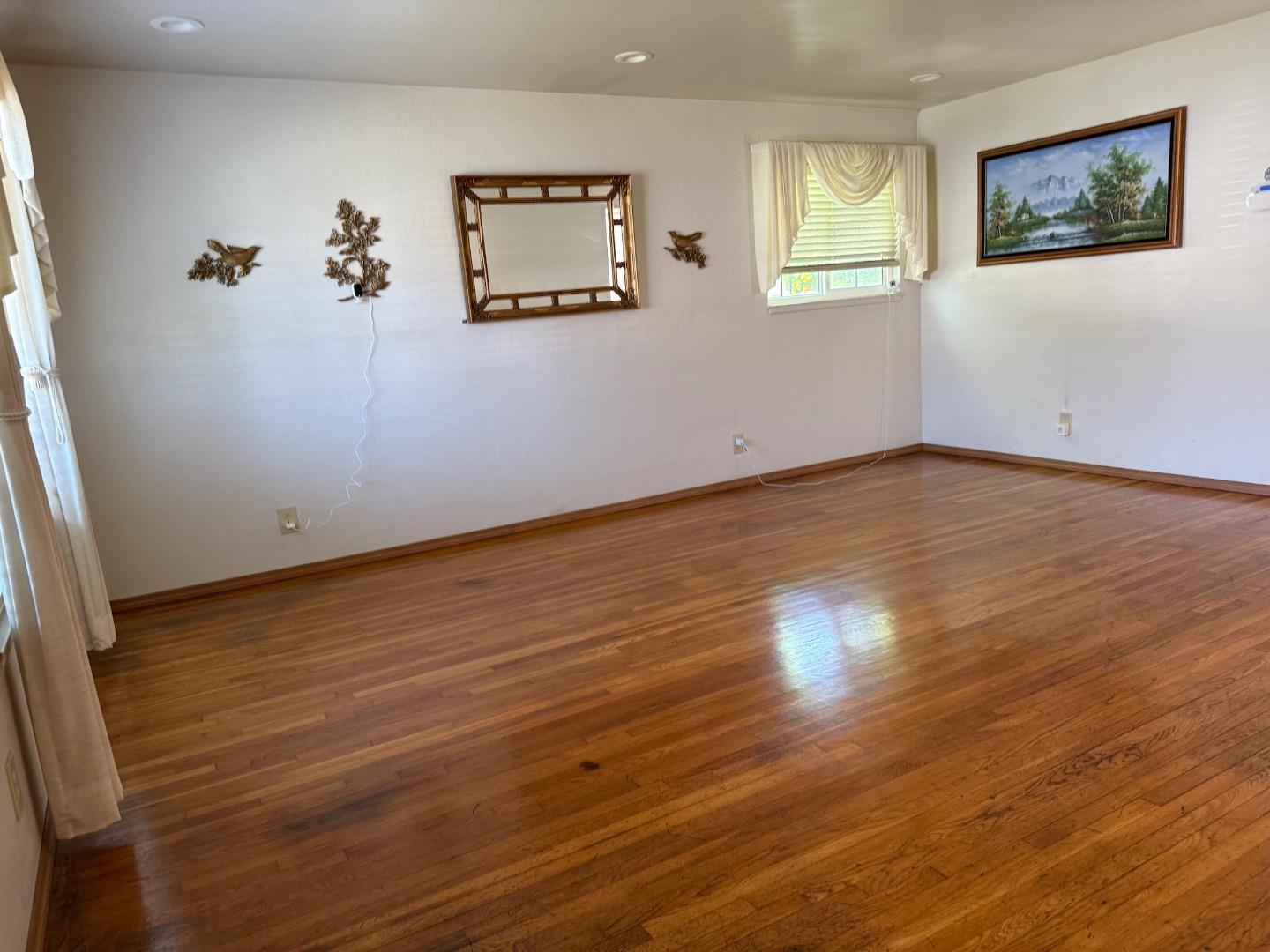 Detail Gallery Image 3 of 19 For 2621 Monticello Way, Santa Clara,  CA 95051 - 3 Beds | 2 Baths