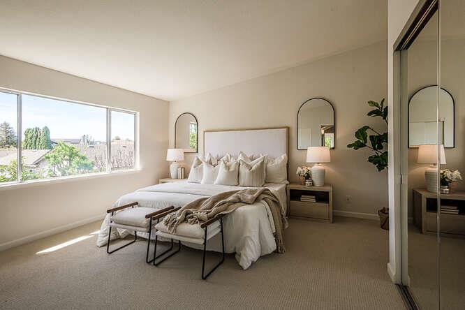 Detail Gallery Image 17 of 31 For 532 Anchor Cir, Redwood Shores,  CA 94065 - 4 Beds | 3 Baths