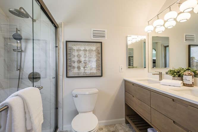 Detail Gallery Image 19 of 31 For 532 Anchor Cir, Redwood Shores,  CA 94065 - 4 Beds | 3 Baths