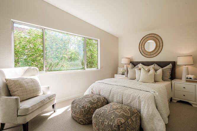 Detail Gallery Image 23 of 31 For 532 Anchor Cir, Redwood Shores,  CA 94065 - 4 Beds | 3 Baths