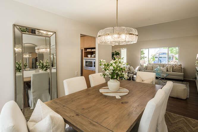 Detail Gallery Image 7 of 31 For 532 Anchor Cir, Redwood Shores,  CA 94065 - 4 Beds | 3 Baths